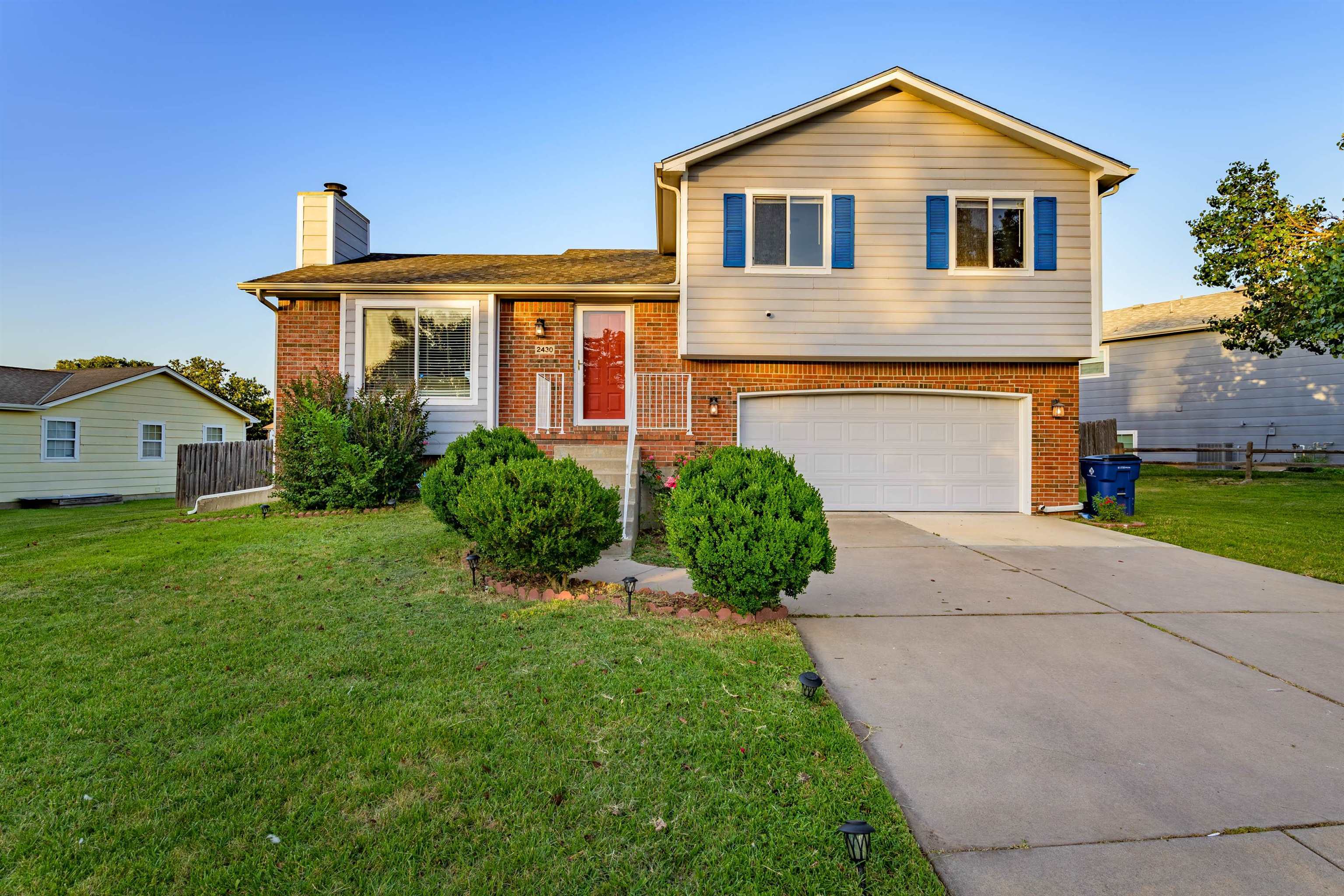 Property Photo: 2430 N Old Manor Rd KS 67220-4044