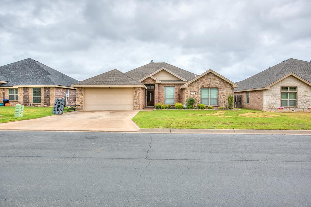 Property Photo: 3926 Blair Lane TX 76904