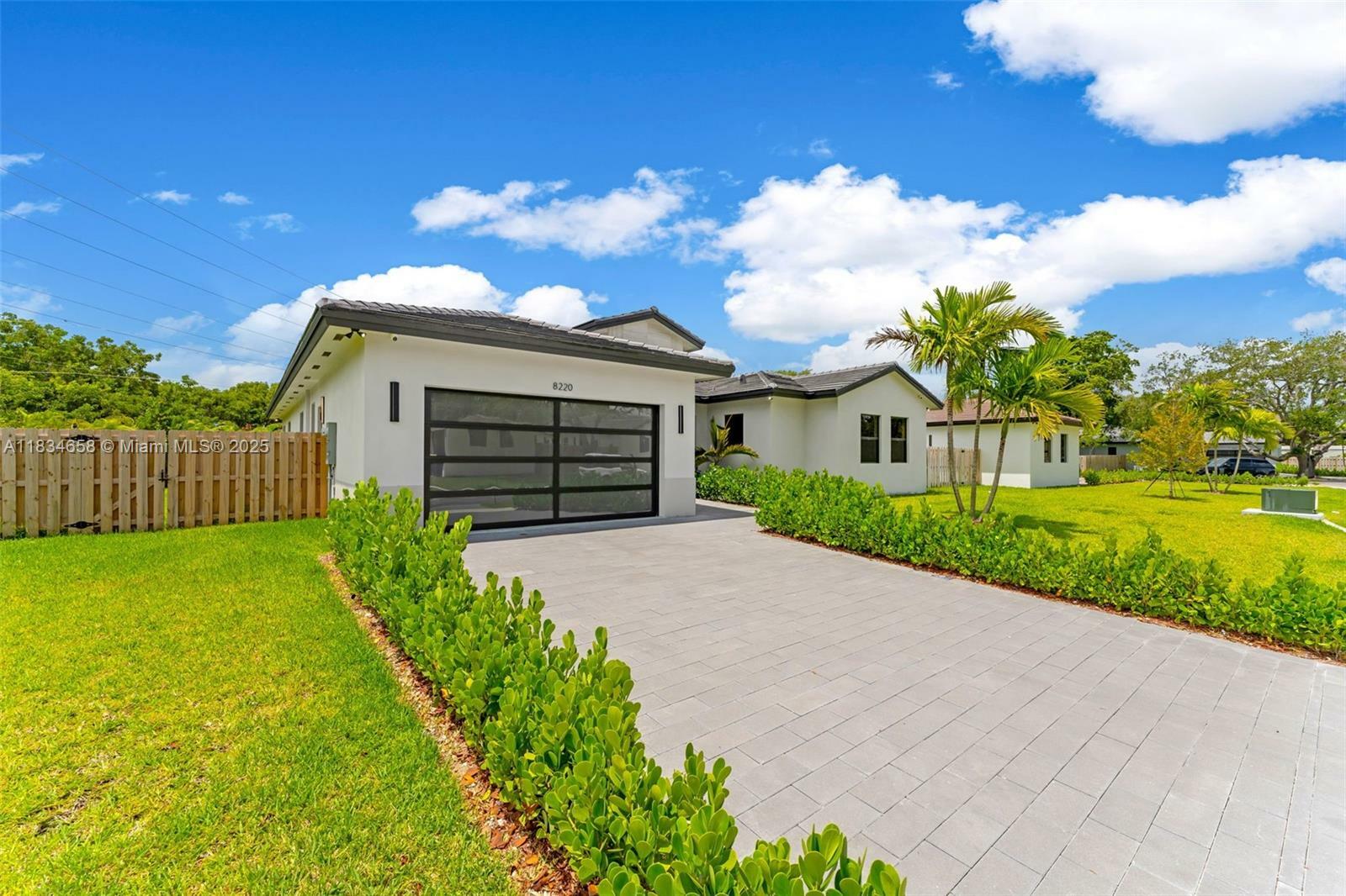 Property Photo: 8220 SW 193rd Terrace FL 33157