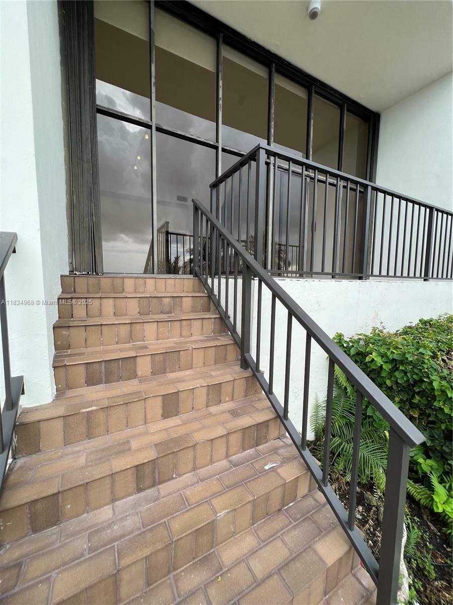 Property Photo: 1915 Brickell Ave Th16 FL 33129