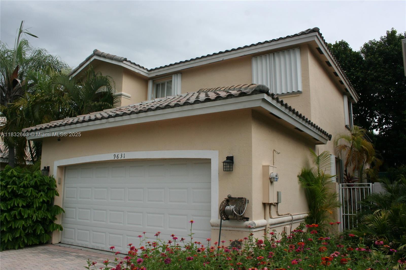 Property Photo: