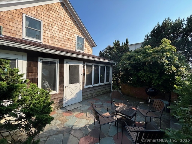 Property Photo: 195 Linden Avenue CT 06405