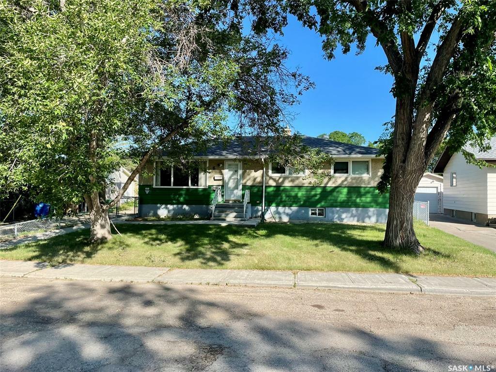 Photo de la propriété: 6 Labelle Place SK S4N 1T8