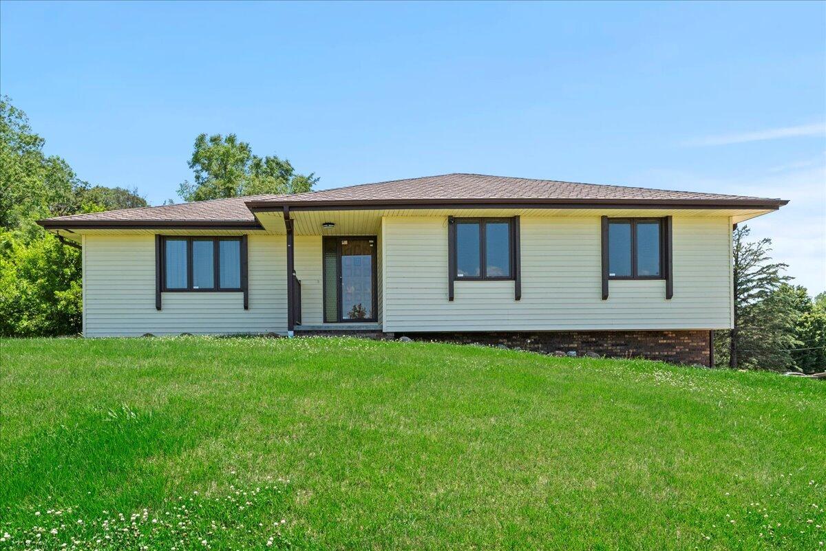 18037 Vista Lane  Council Bluffs IA 51503 photo