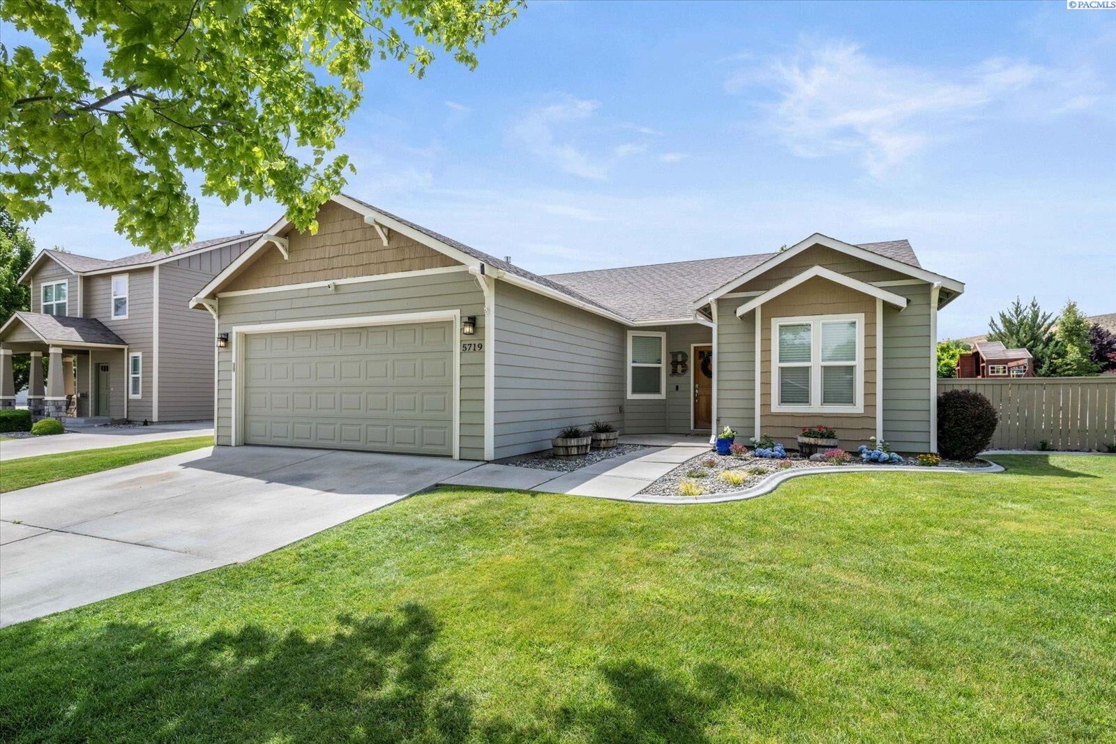 Property Photo: 5719 W 15th WA 99338