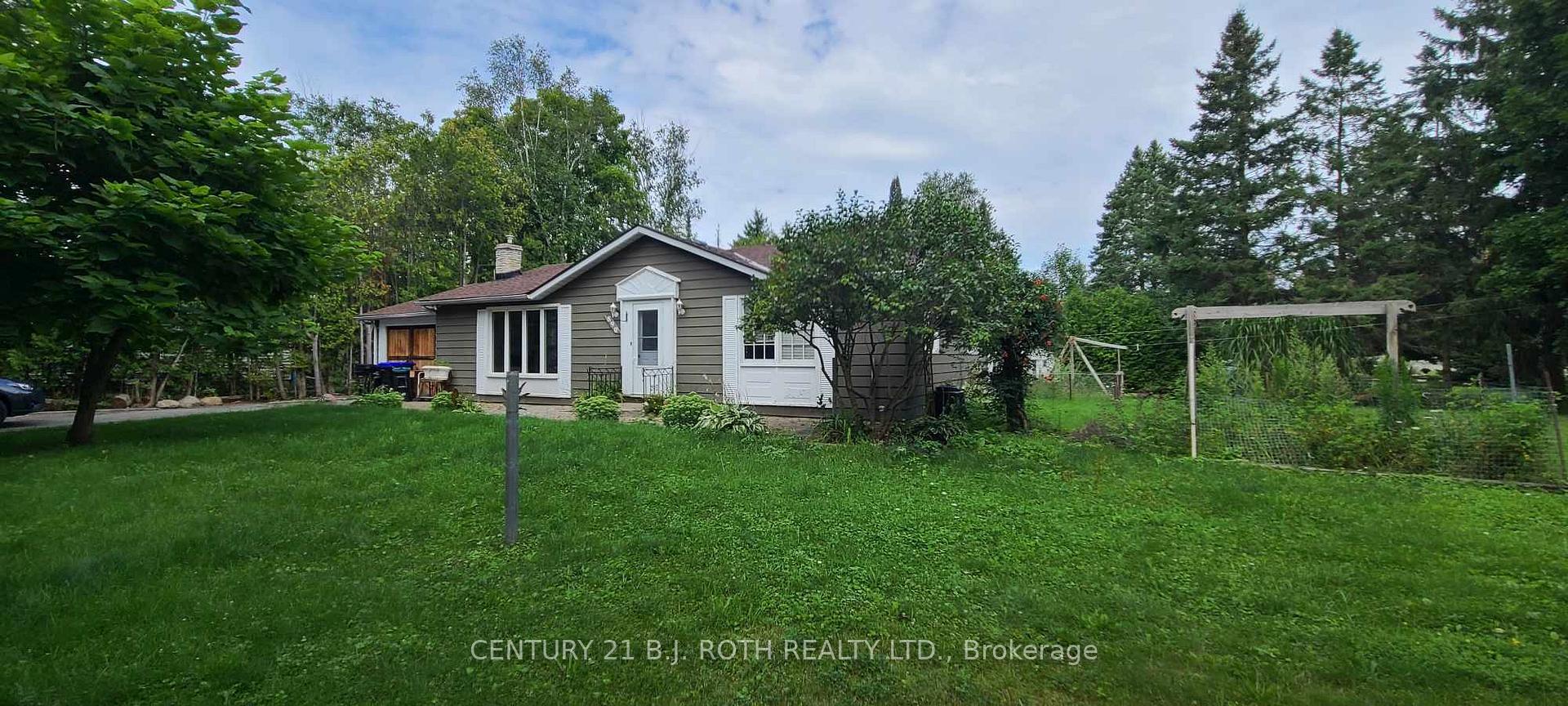 Property Photo: 890 Lebanon Drive ON L9S 2C4