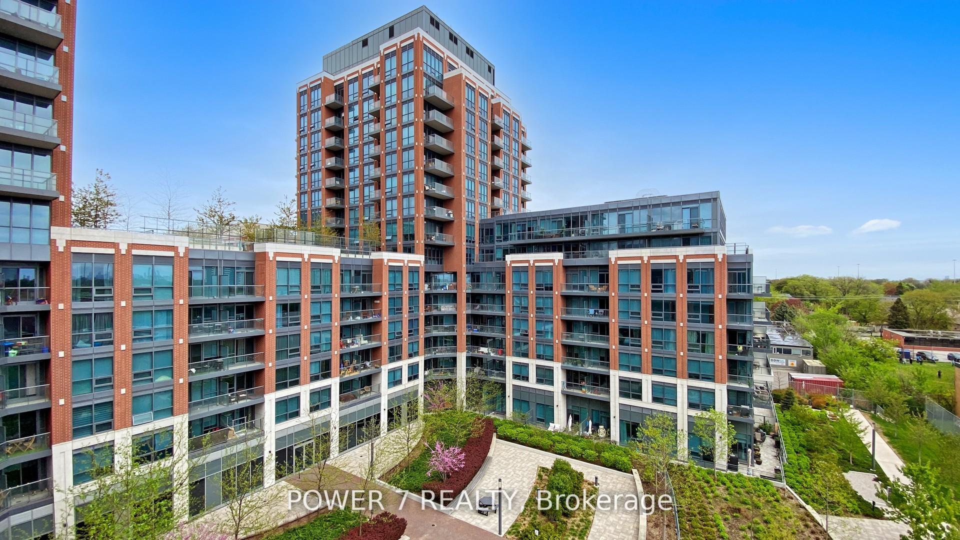Property Photo:  31 Tippett Road 1110  ON M3H 0C8 
