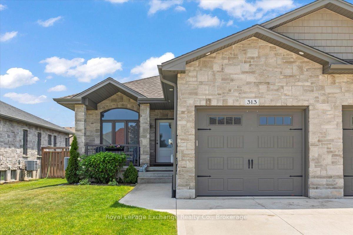 Property Photo: 313 Stickel Street ON N0H 2C1