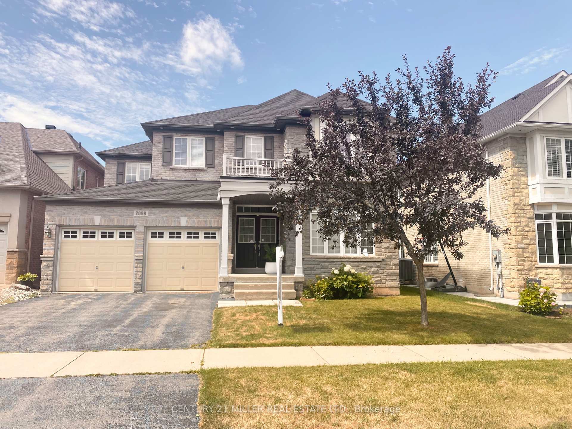 2098 Wildfel Way  Oakville ON L6M 0E2 photo