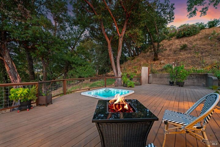 75 Ridgecrest Drive  Napa CA 94558 photo