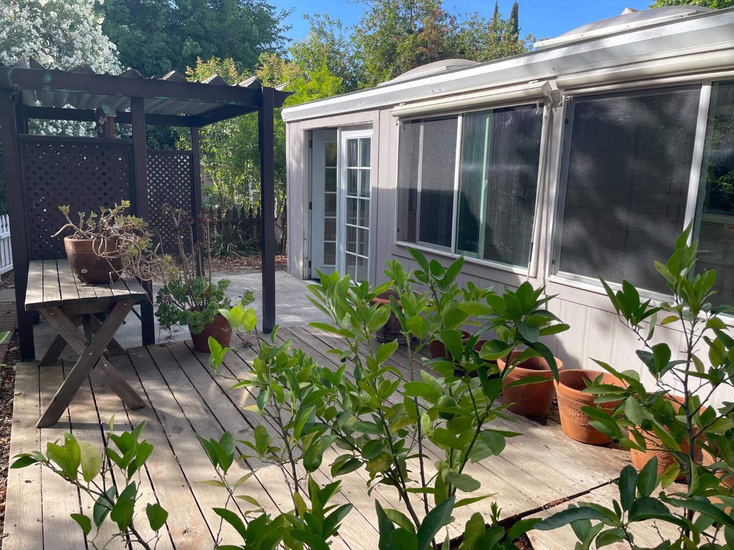 Property Photo:  218 Full Circle  CA 95618