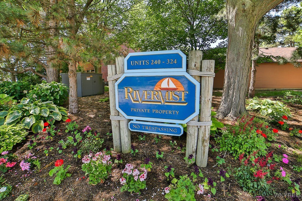 Property Photo: 252 Rivermist Drive NY 14202
