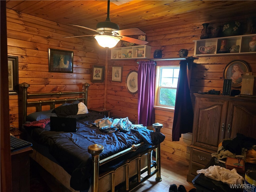 Property Photo:  1019 Spruce Street 1  NY 14760 