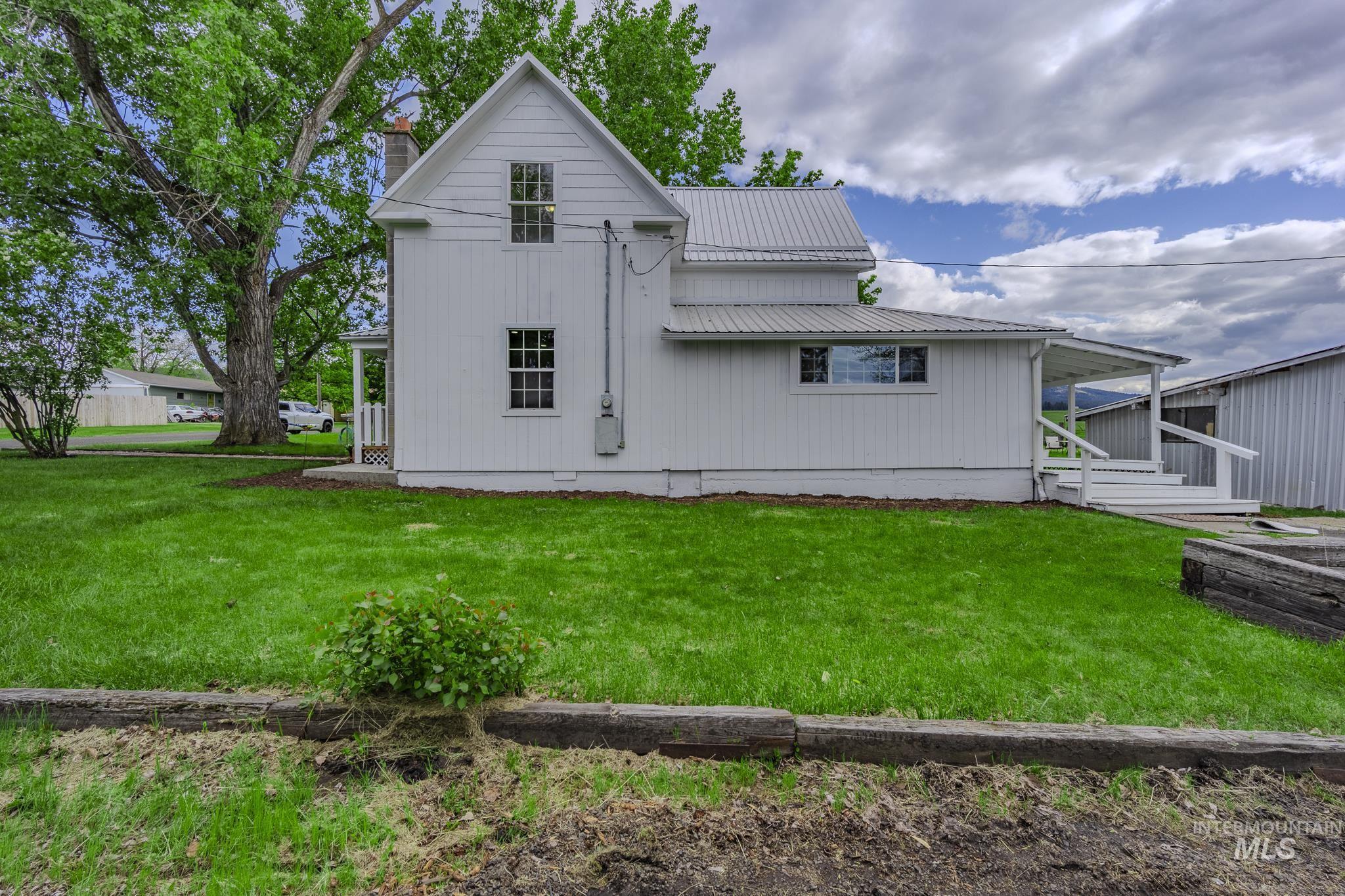 Property Photo: 1304 Scott Street Home ID 83530
