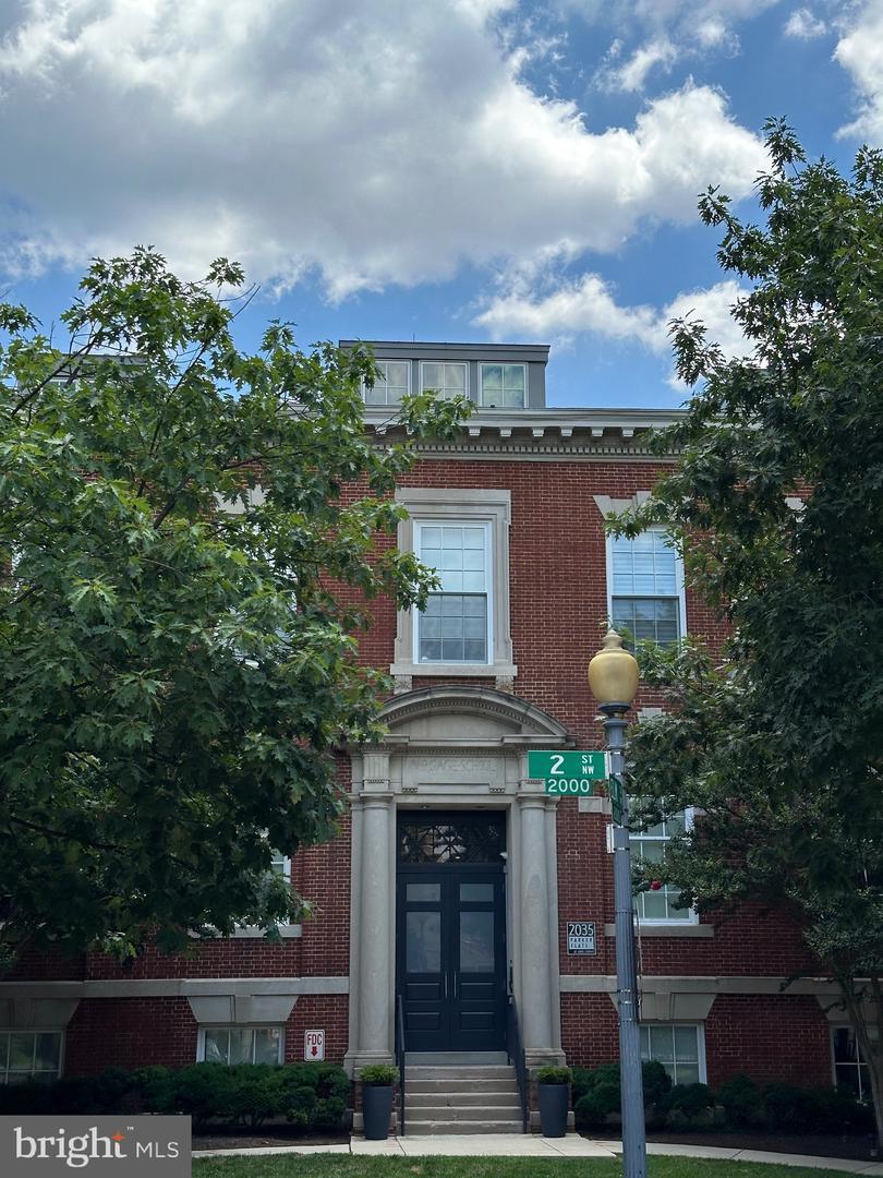 Property Photo: 2035 2nd Street NW G305 DC 20001