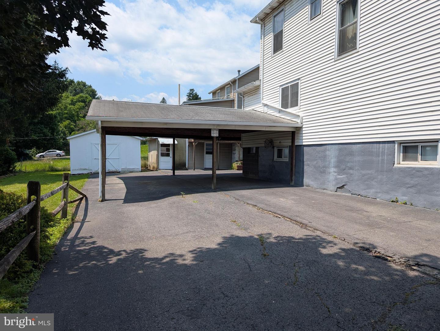 Property Photo: 222 Rock Street MD 21562