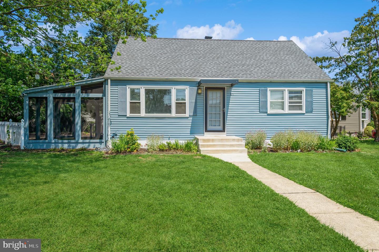 51 Kenwood Terrace  Hamilton NJ 08610 photo