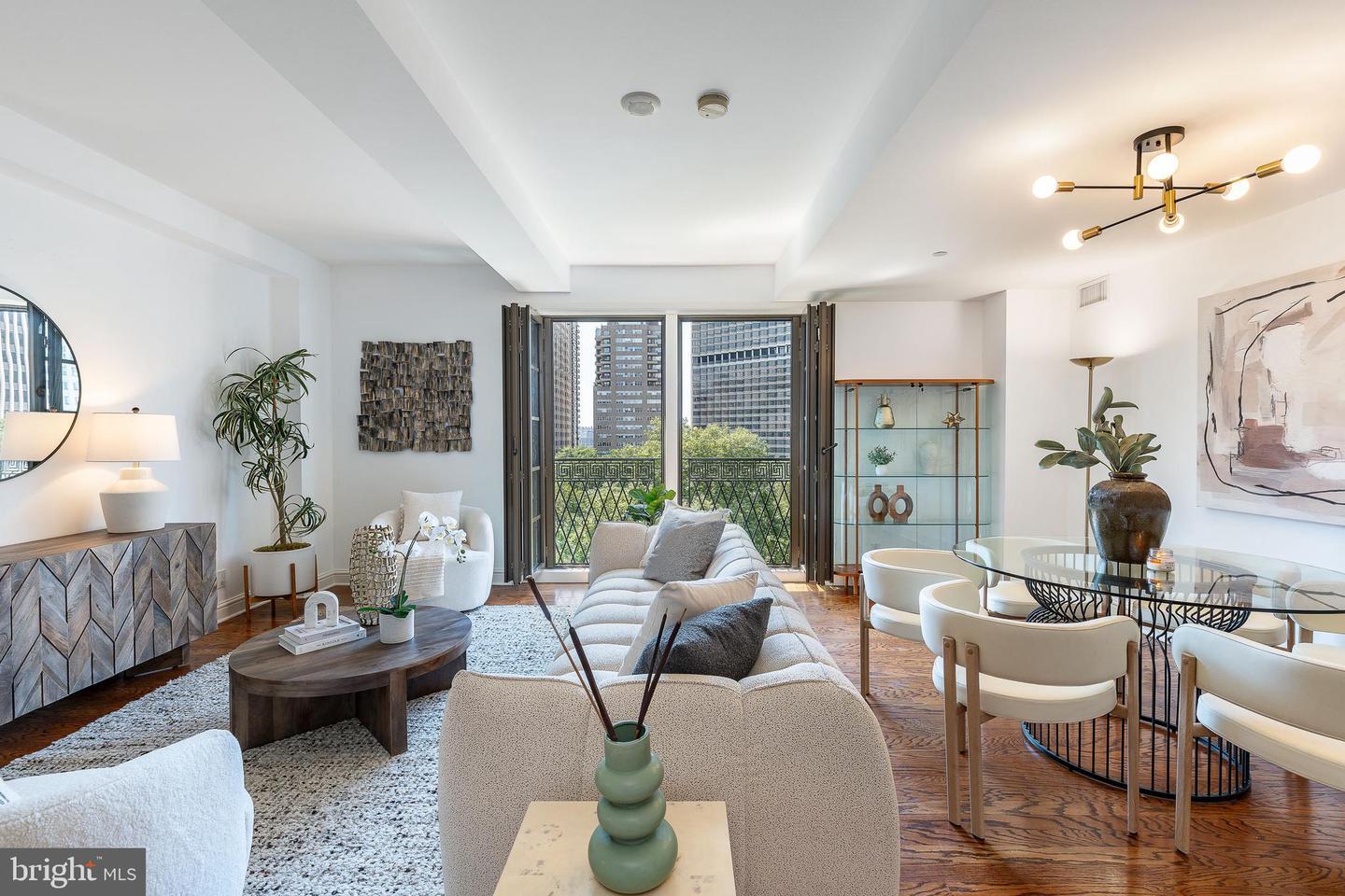 Property Photo: 219 S 18th Street 29 908 PA 19103