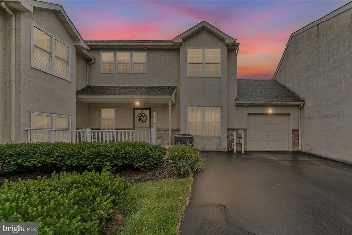 12 Stuart Drive 12  Norristown PA 19401 photo