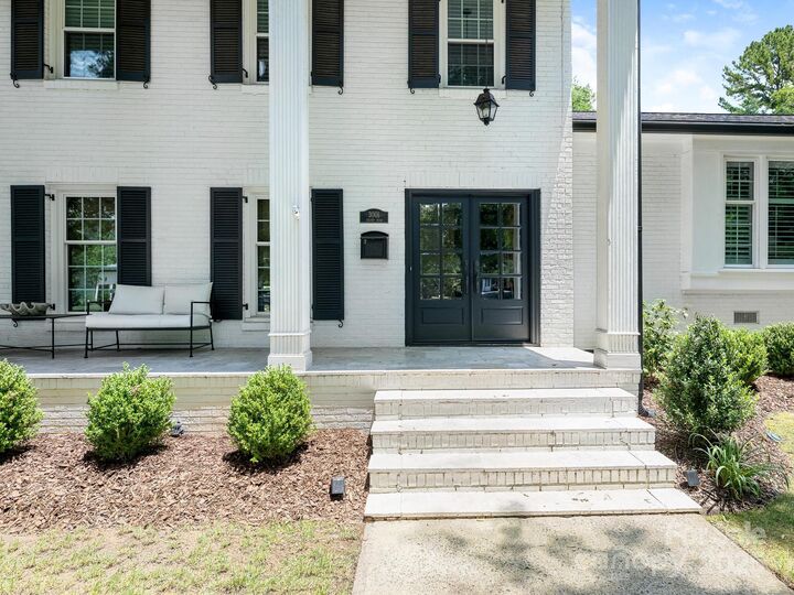Property Photo: 3001 Colony Road NC 28211