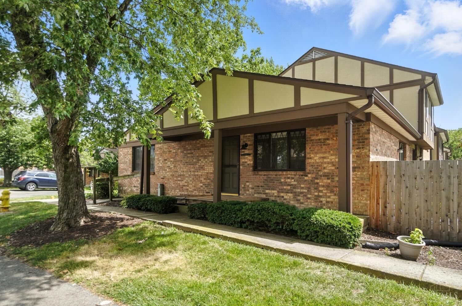 Property Photo: 7612 Thames Court OH 45069