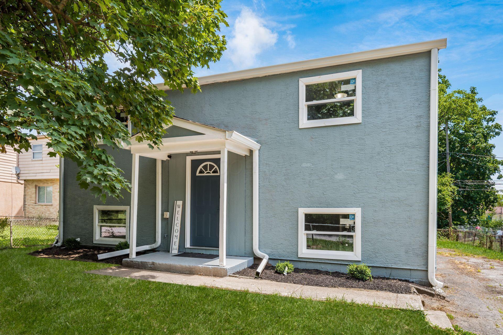 Property Photo: 226 N Southampton Avenue OH 43204