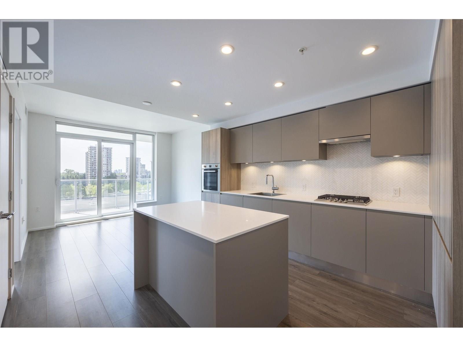 Property Photo: 3809 Evergreen Place 410 BC V3J 0M1