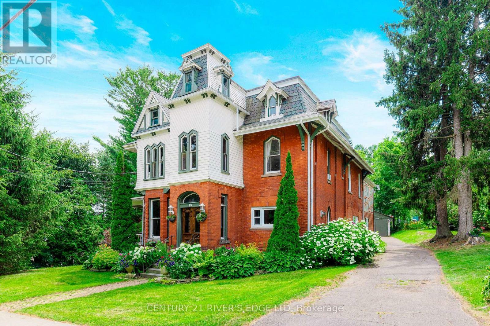 20 Sherwood Street  Brockville ON K6V 5M9 photo
