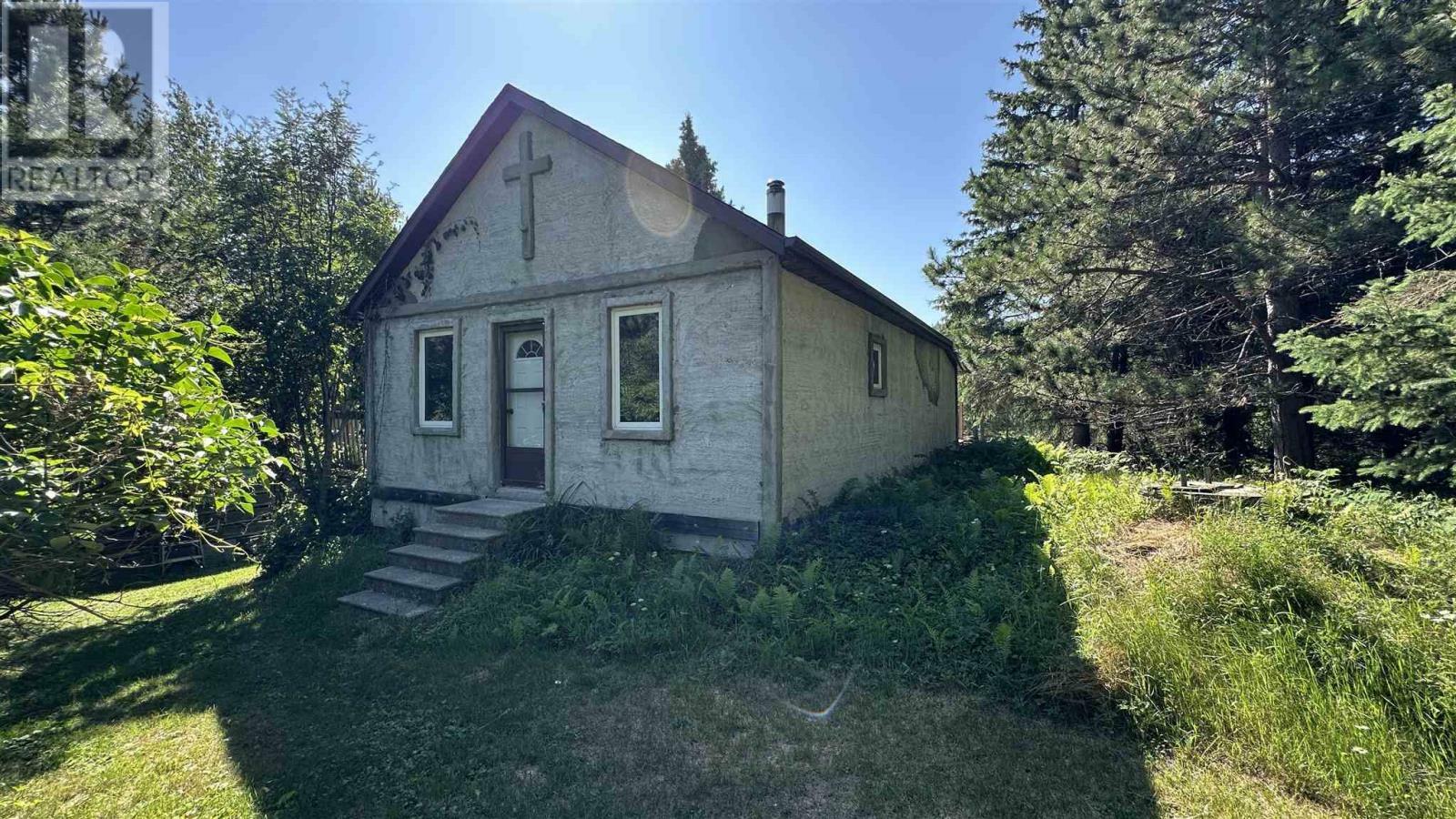 100 Tetroe Rd  Kenora ON P9N 0A5 photo