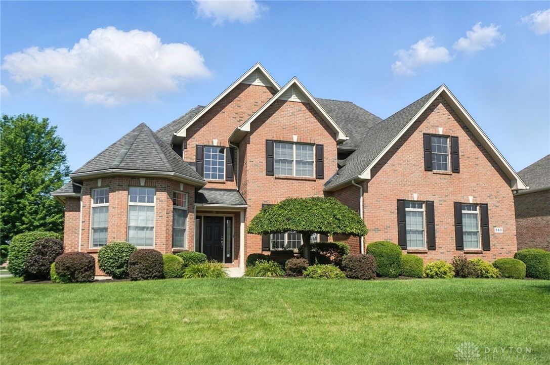 Property Photo: 580 Baywood Court OH 45373