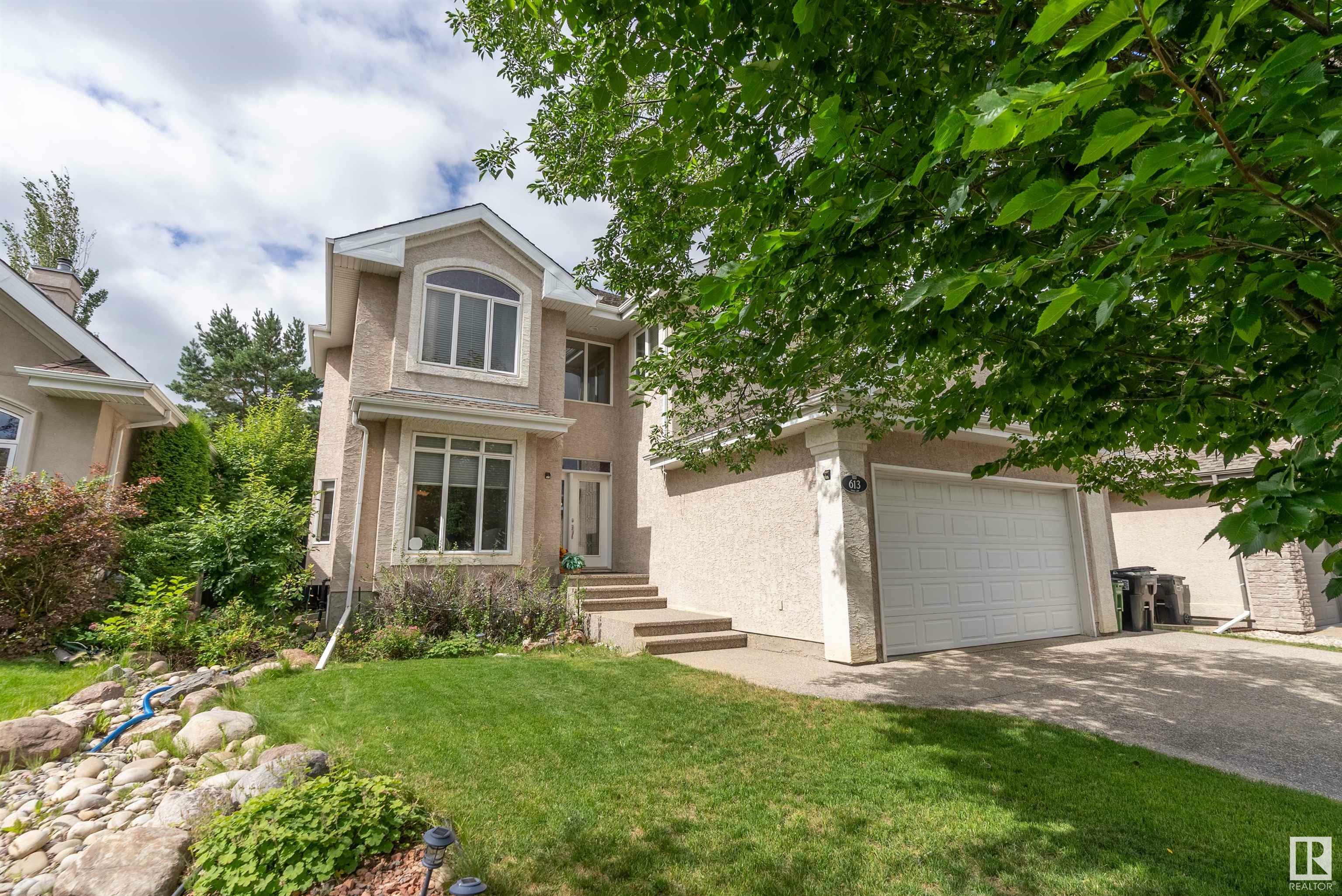 Property Photo:  613 Todd Link Link NW  AB T6R 3C4 