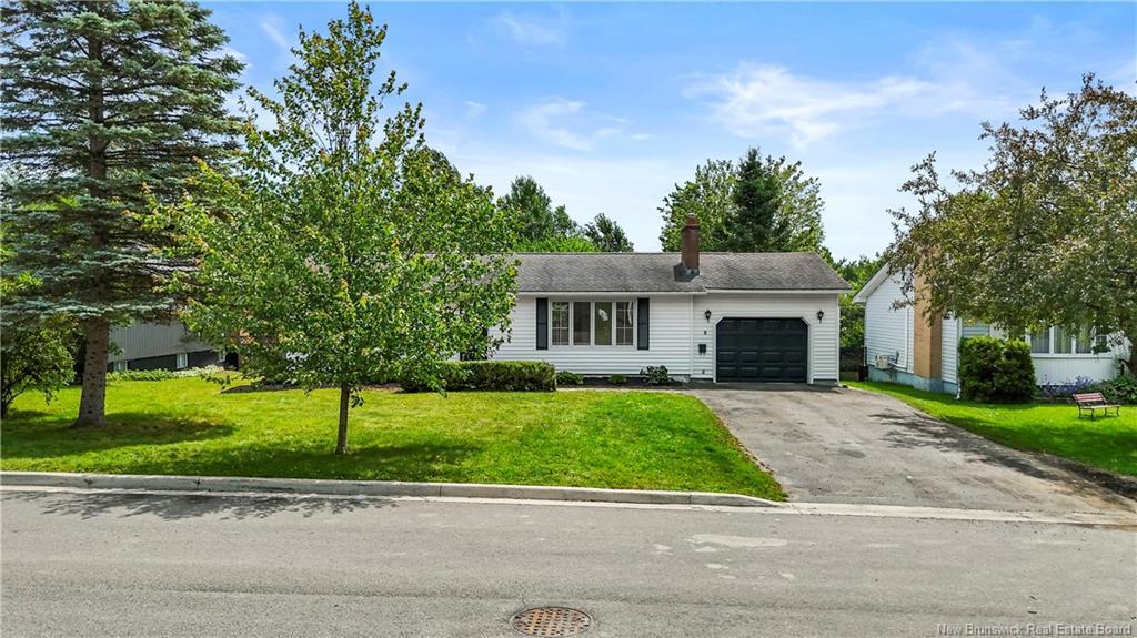 Photo de la propriété:  8 Dahlia Drive  NB E3A 1N3 