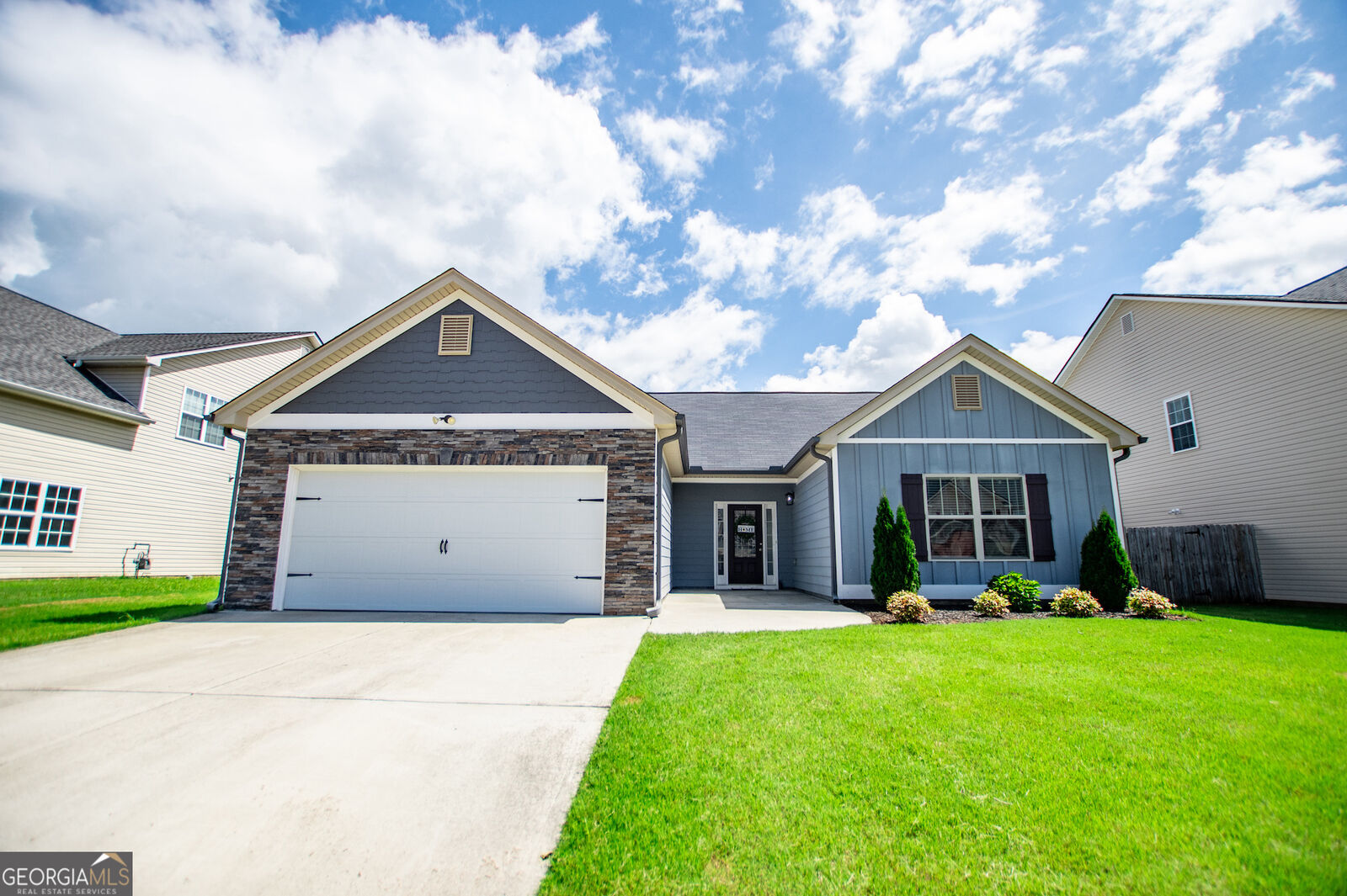 Property Photo:  120 Brookhaven Drive  GA 30180 