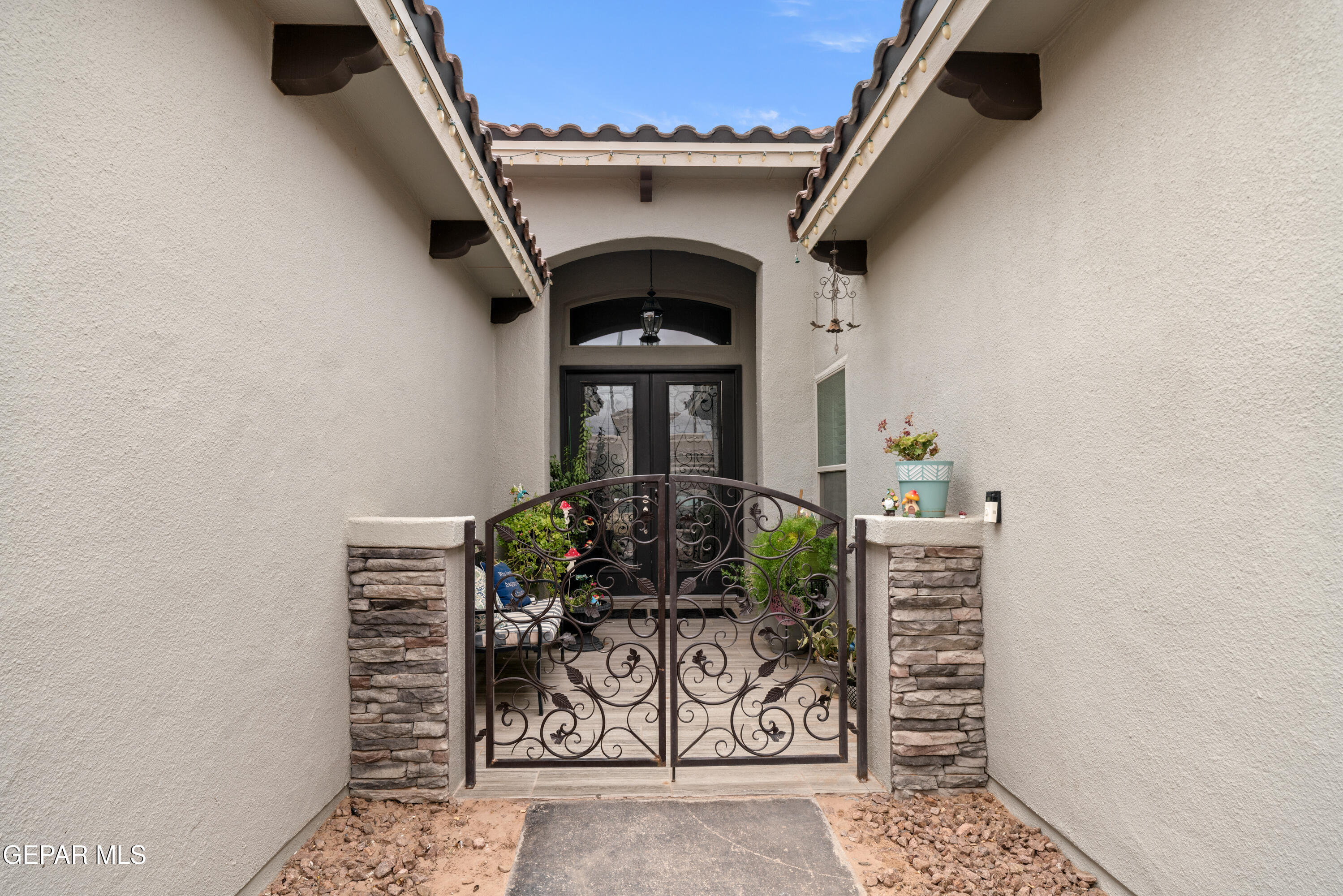 Property Photo:  3017 Bob Beamon Street  TX 79938 