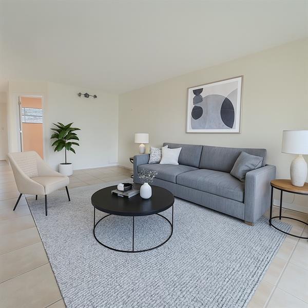 Property Photo: 9923 S Hollybrook Lake Dr 105 FL 33025