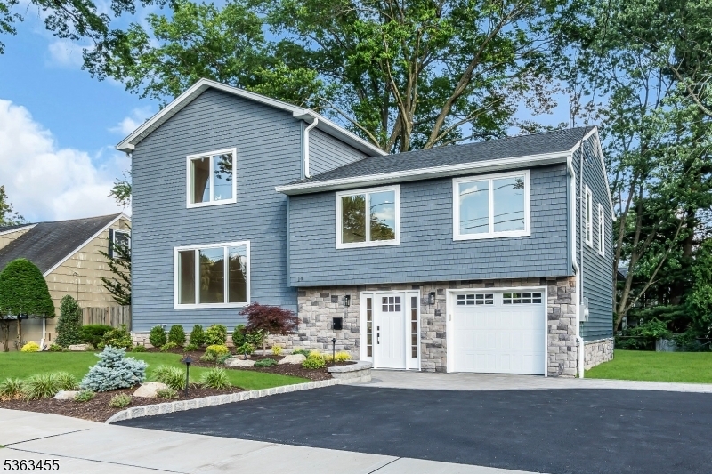 Property Photo:  19 Ann St  NJ 07044 