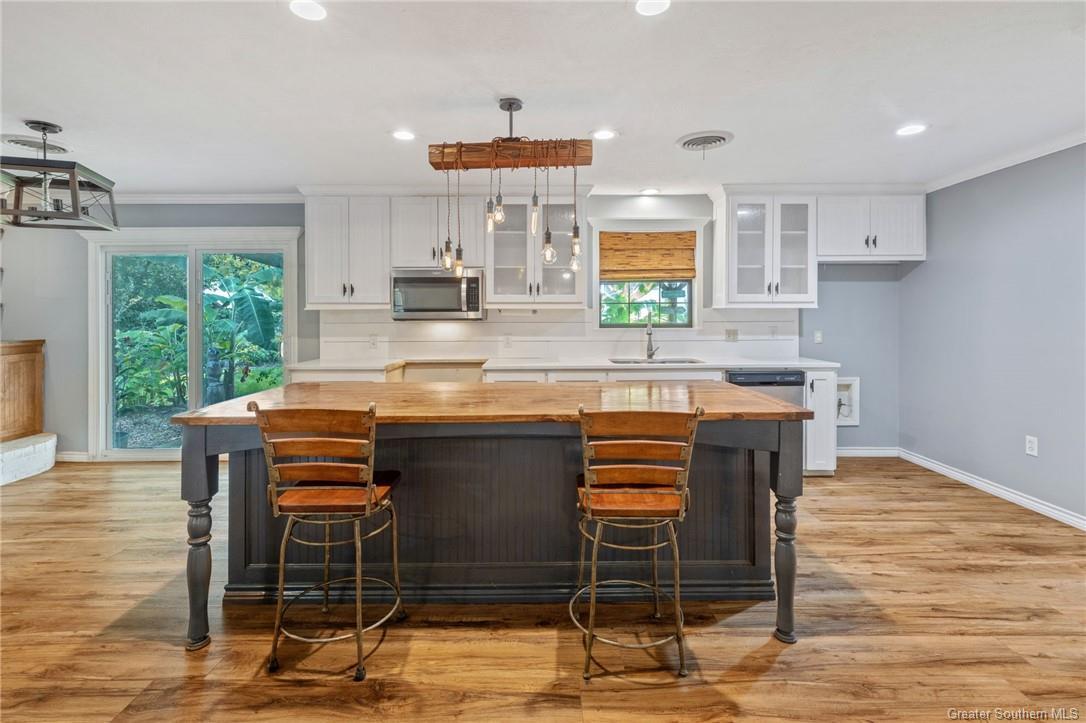 Property Photo: 4569 Louisiana Avenue LA 70607