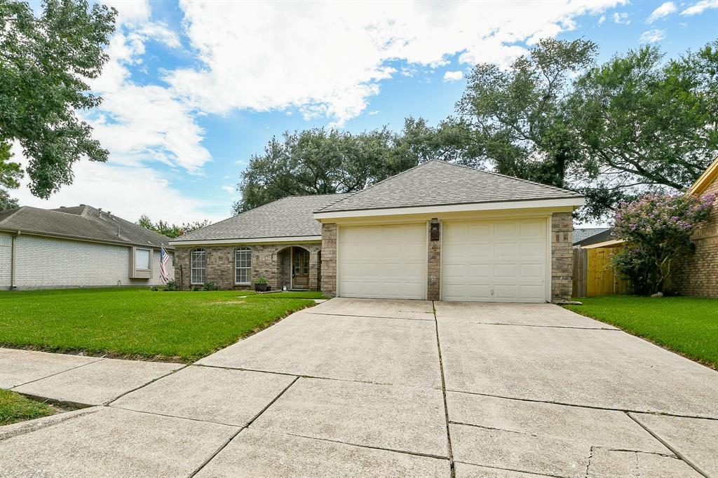 Property Photo: 16746 Square Rigger Lane TX 77546