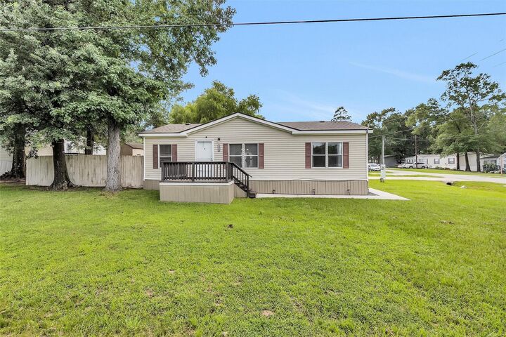 Property Photo: 12969 Aspen Way TX 77318