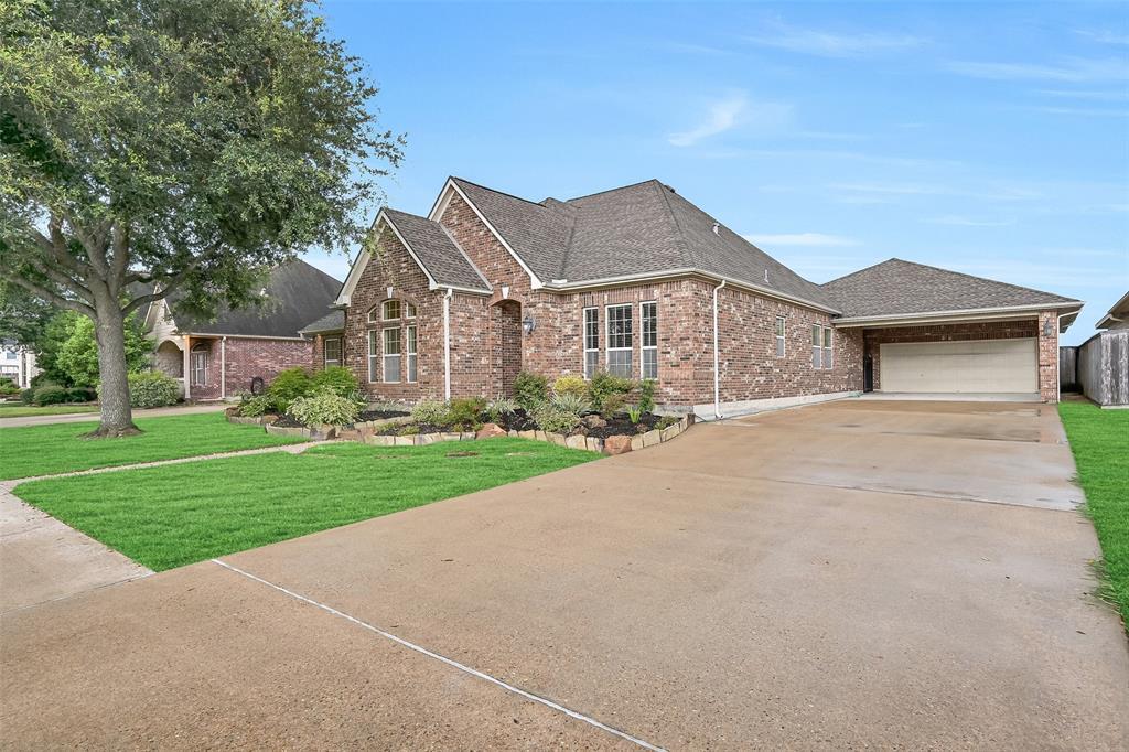 Property Photo:  2701 Santa Fe Trail  TX 77536 