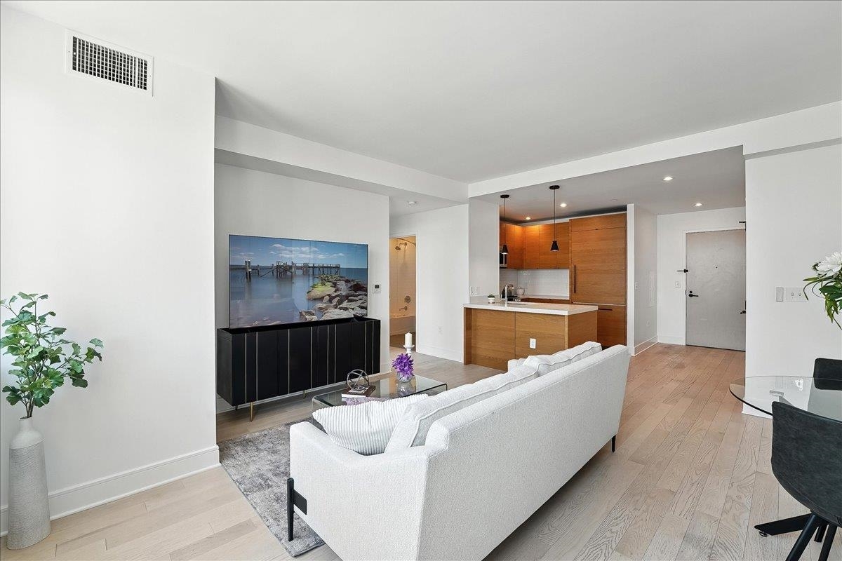 Property Photo: 10 Provost St 1201 NJ 07302