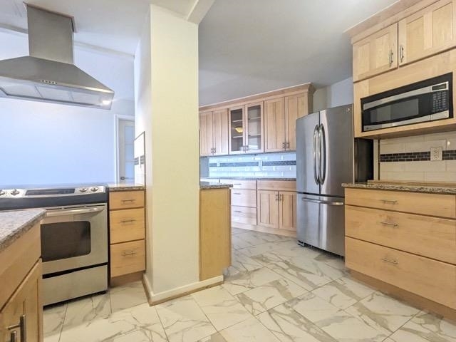 Property Photo: 1 Greene St 701 NJ 07302