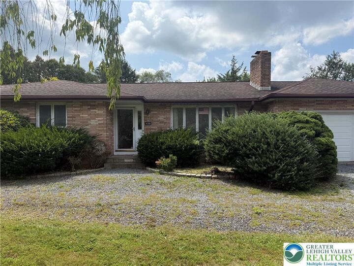 Property Photo: 4395 E Texas Road PA 18103
