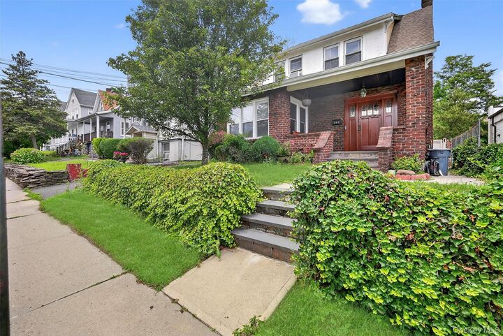 Property Photo:  260 High Avenue  NY 10960 