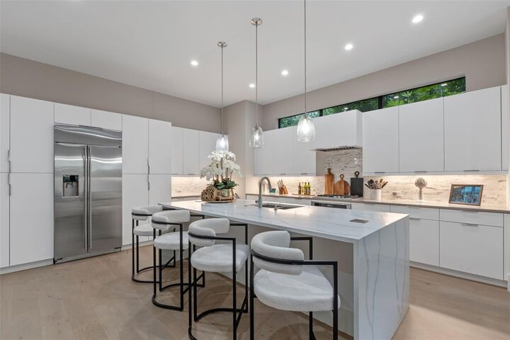Property Photo:  1270 Arlington Place  FL 32789 