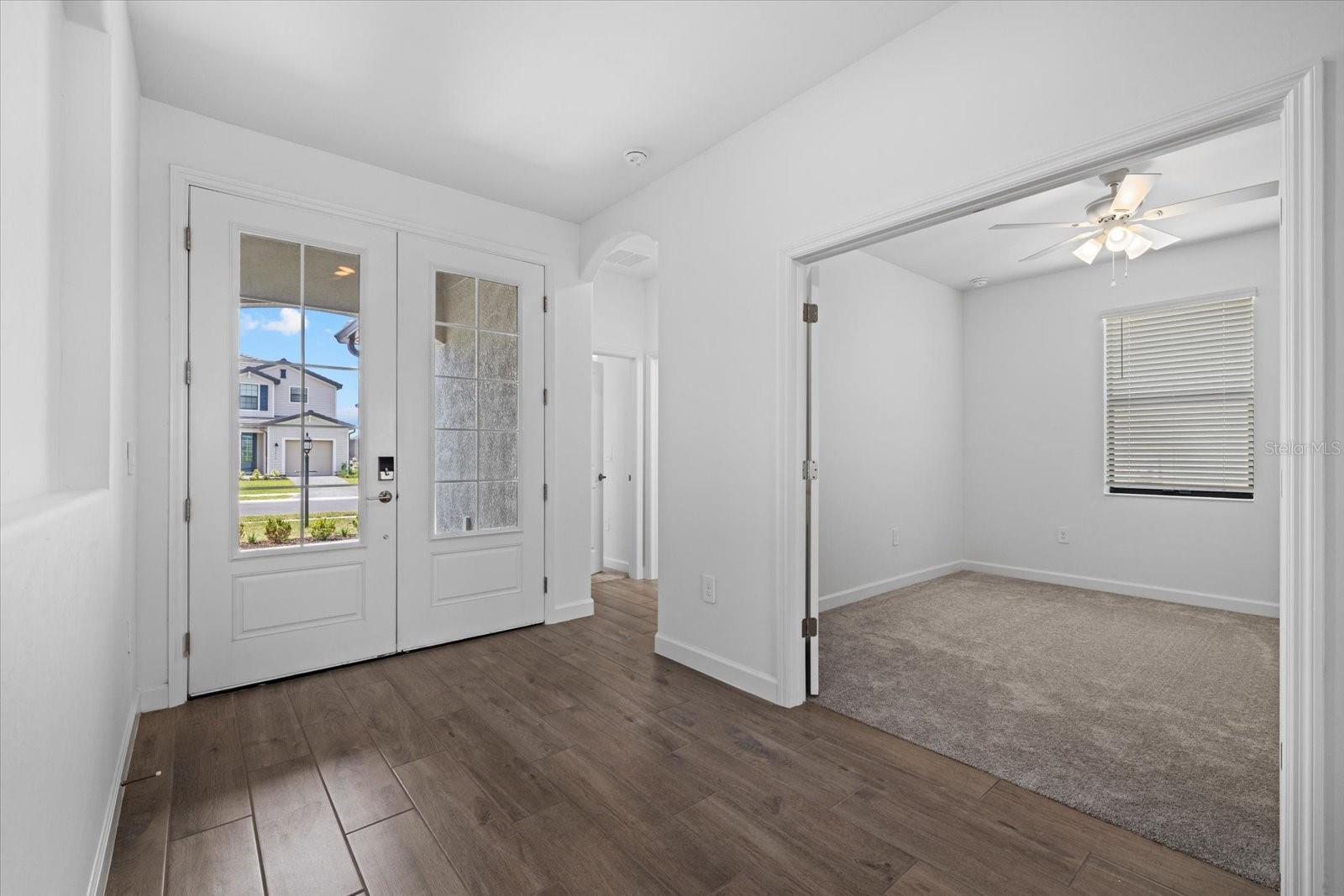Property Photo: 15012 Sea Salt Way FL 34211