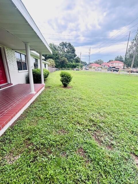 Property Photo:  3502 Bloomingdale Avenue  FL 33596 