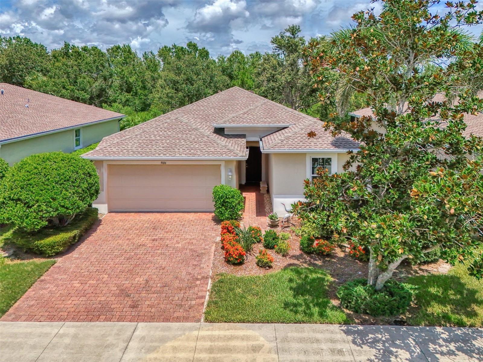 Property Photo: 9106 Coachman Drive FL 34293