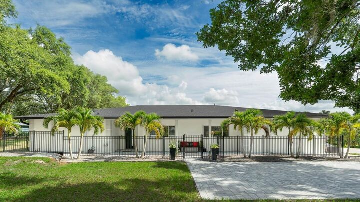9353 Gotha Road  Windermere FL 34786 photo