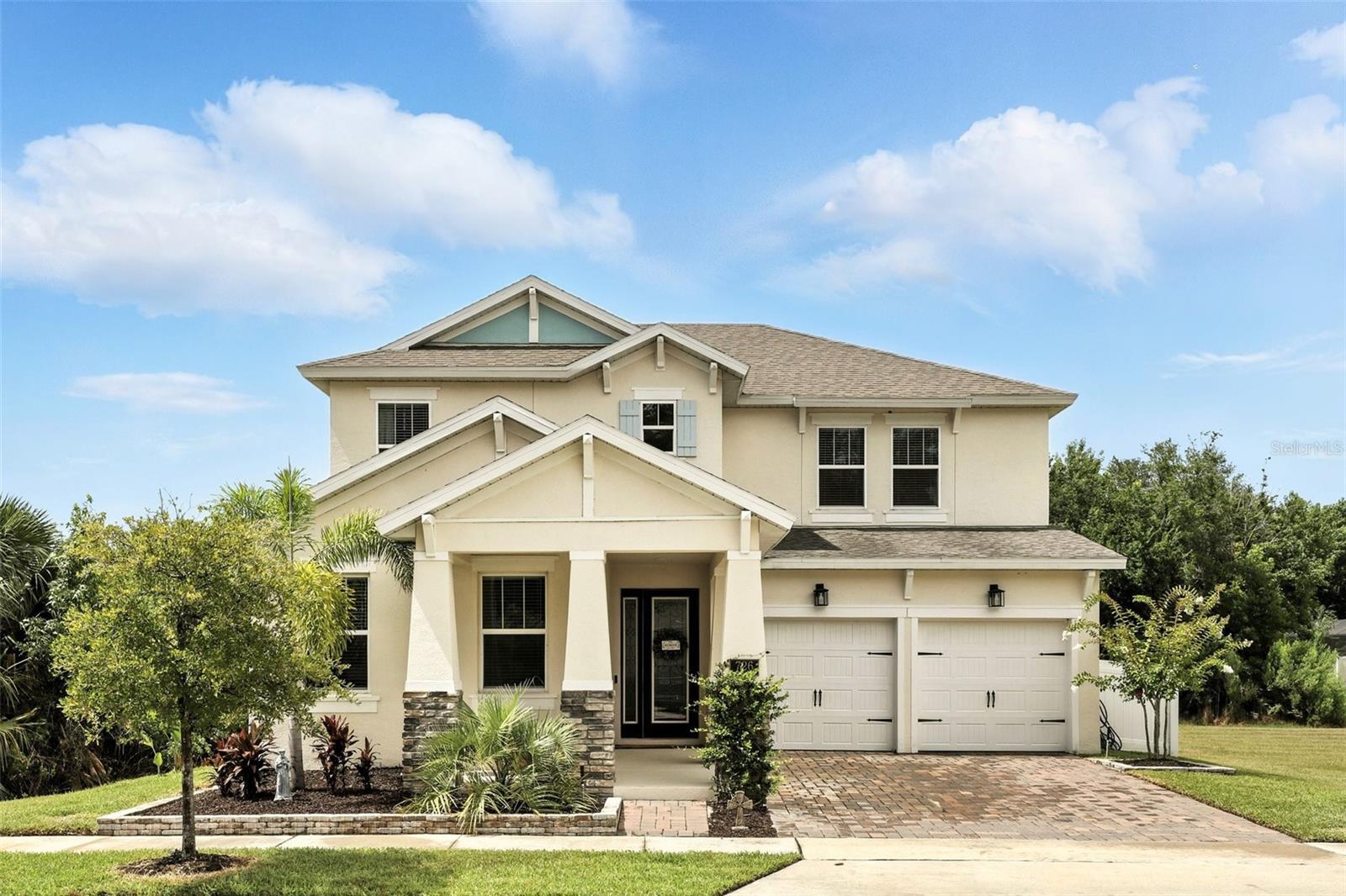 Property Photo: 726 Porter Rye Avenue FL 32713